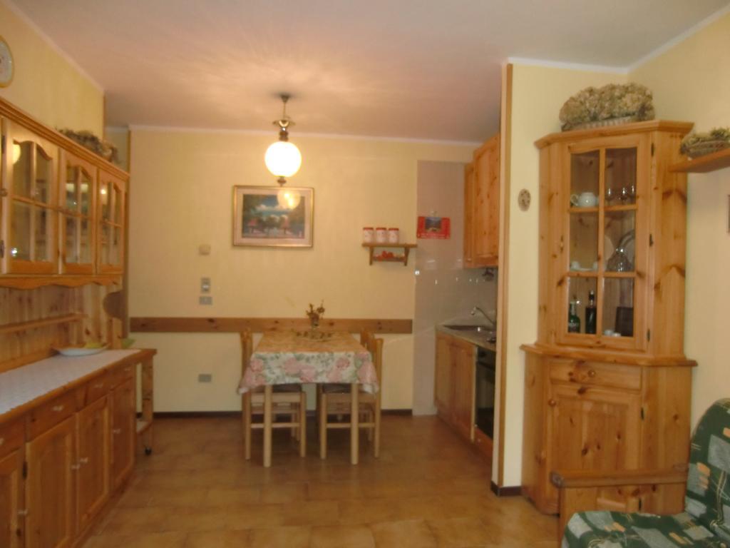 Appartamento Belvedere Molina di Ledro Cameră foto